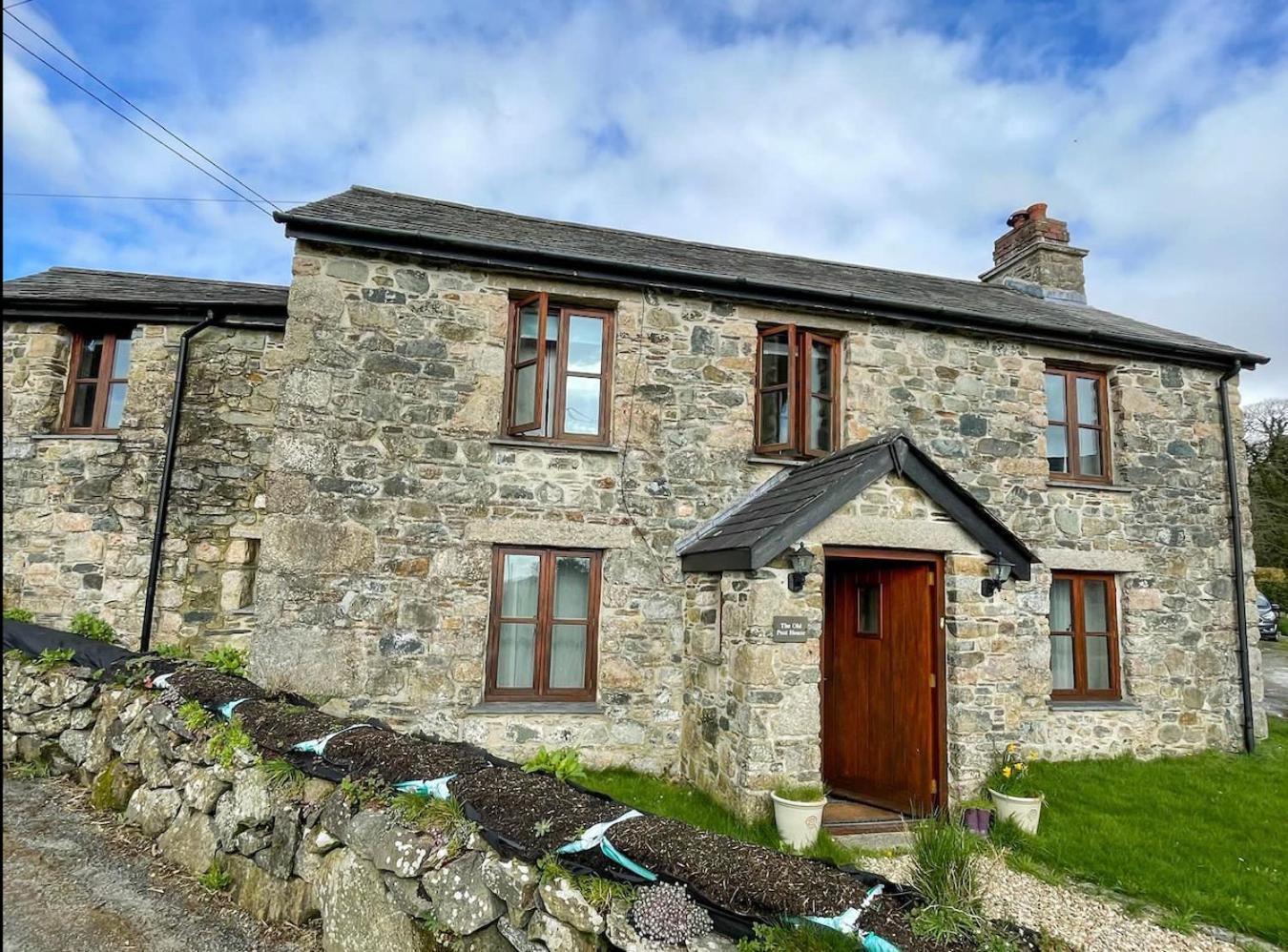 تافيستوك The Old Post House - Historic Dartmoor Home المظهر الخارجي الصورة