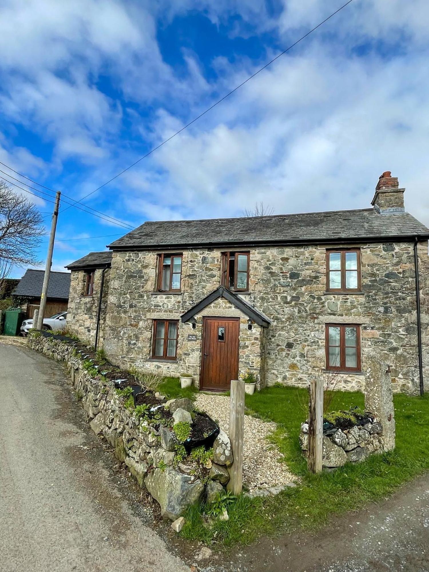 تافيستوك The Old Post House - Historic Dartmoor Home المظهر الخارجي الصورة